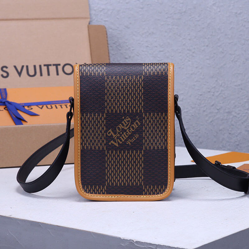 Nano Amazone Messenger