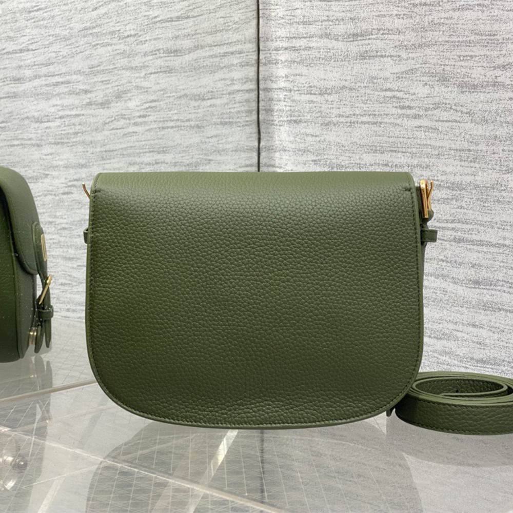 Medium Dior Bobby Bag