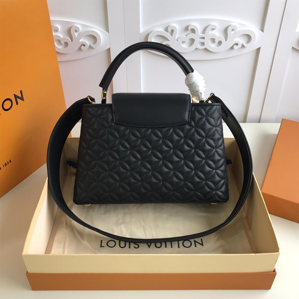 Louis Vuitton Capucines MM