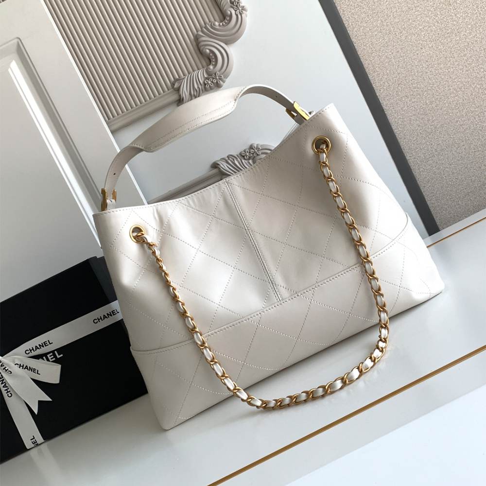 CHANEL Small Shopping Bag(high-end grade)