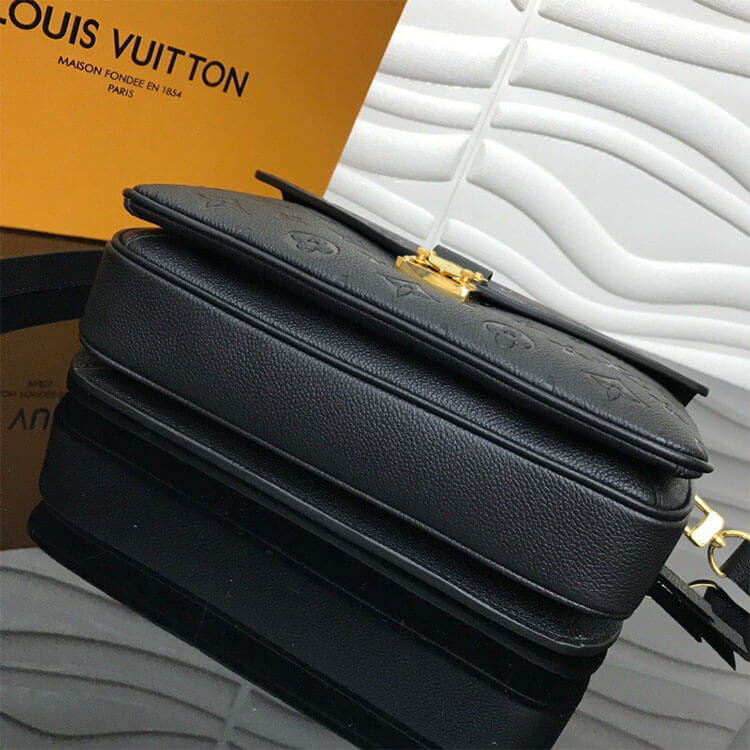 Louis Vuitton Pochette Métis
