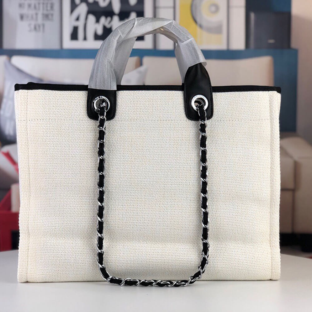 Chanel Deauville Large
