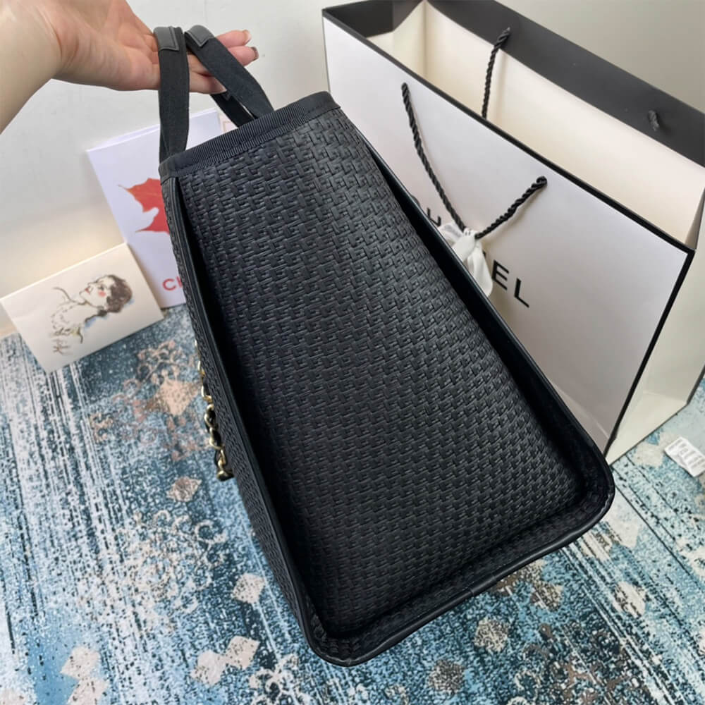 Chanel Deauville Large