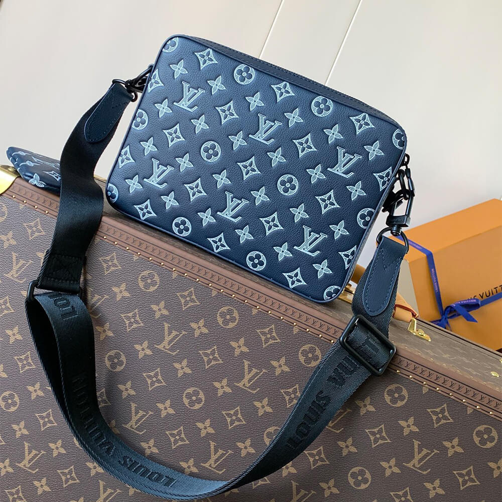 Louis Vuitton Rio Messenger Bag