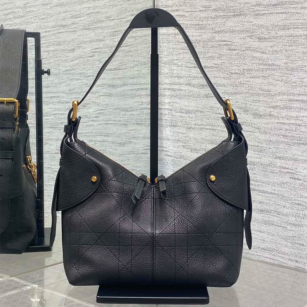 Dior Small Dior Voyage Bag(high-end grade)