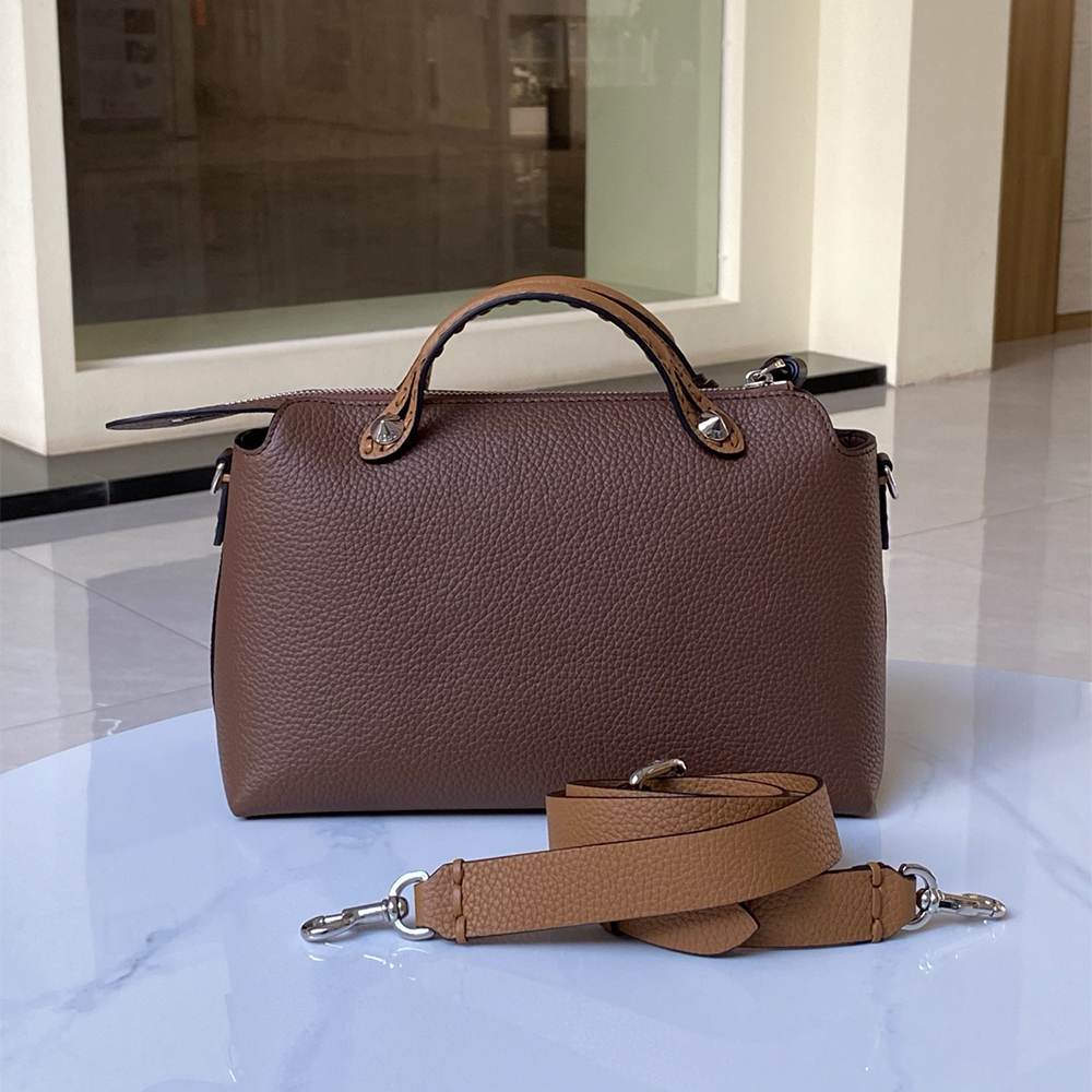 Fendi By The Way Selleria Medium