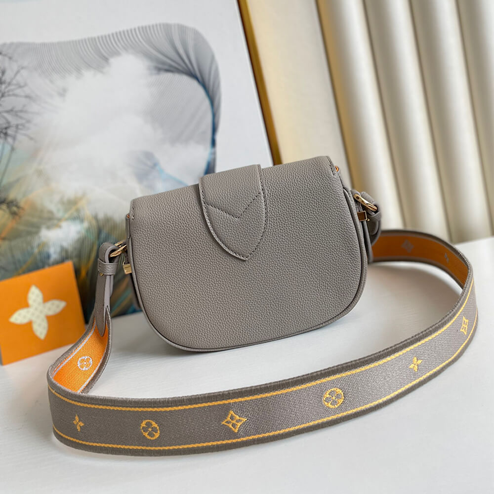 Louis Vuitton Pont 9 Soft
