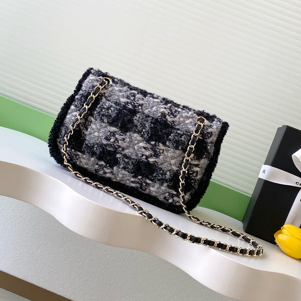 CHANEL LARGE FLAP BAG(HIGH-END GRADE)