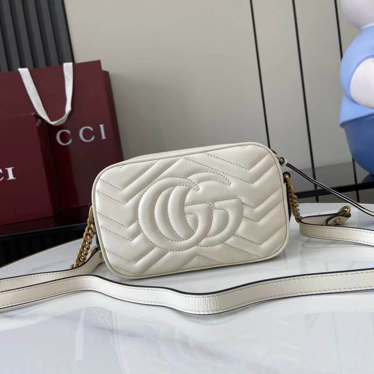 Gucci Marmont Mini Camera