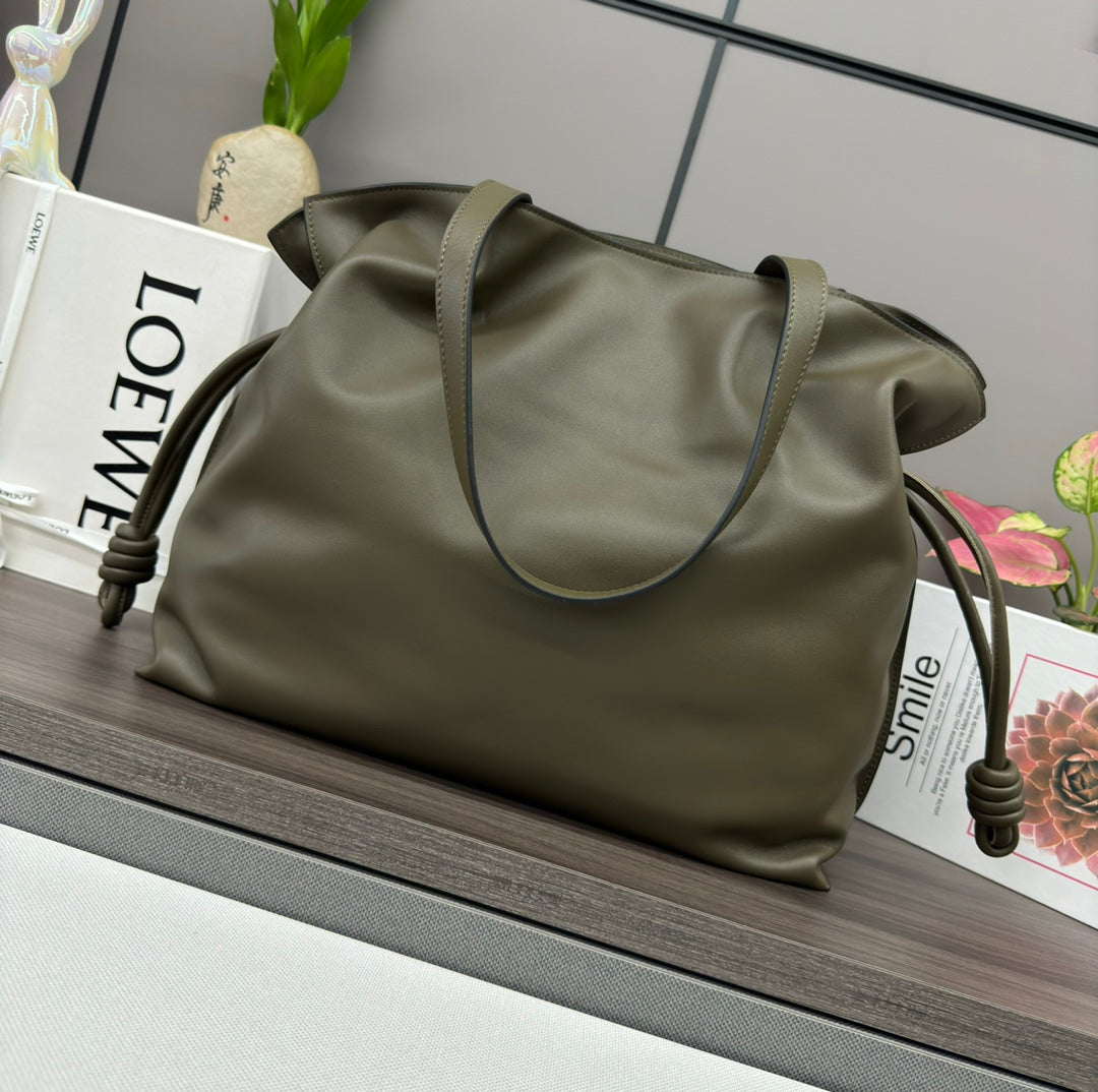 Loewe Large Flamenco