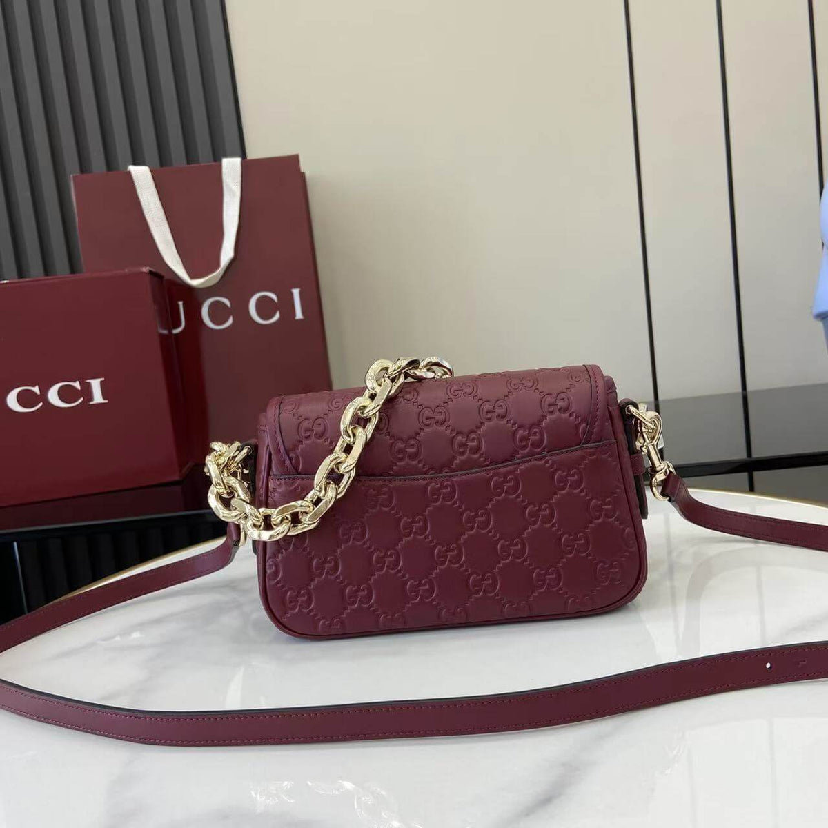 Gucci Emblem Small