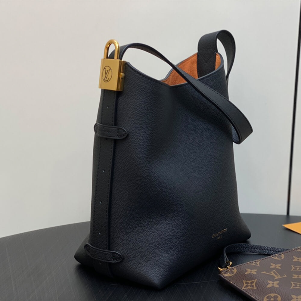Louis Vuitton Low Key Hobo PM