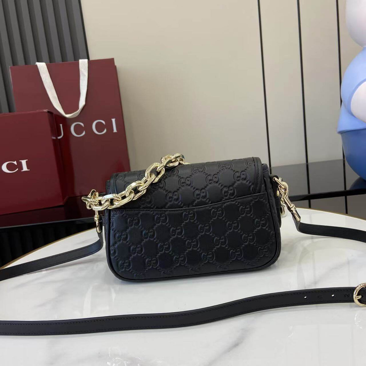 Gucci Emblem Small