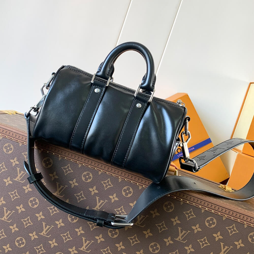 Louis Vuitton Keepall Bandoulière 25