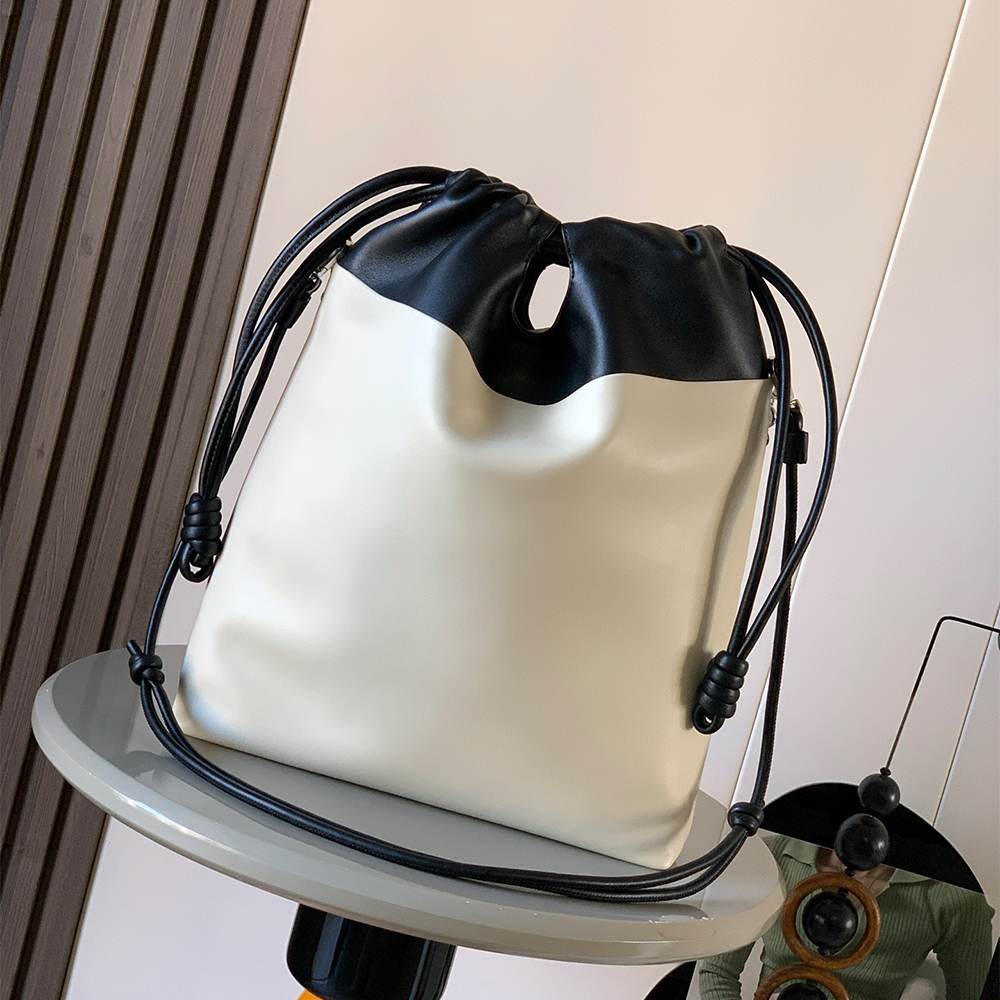 Loewe Flamenco Purse Tote
