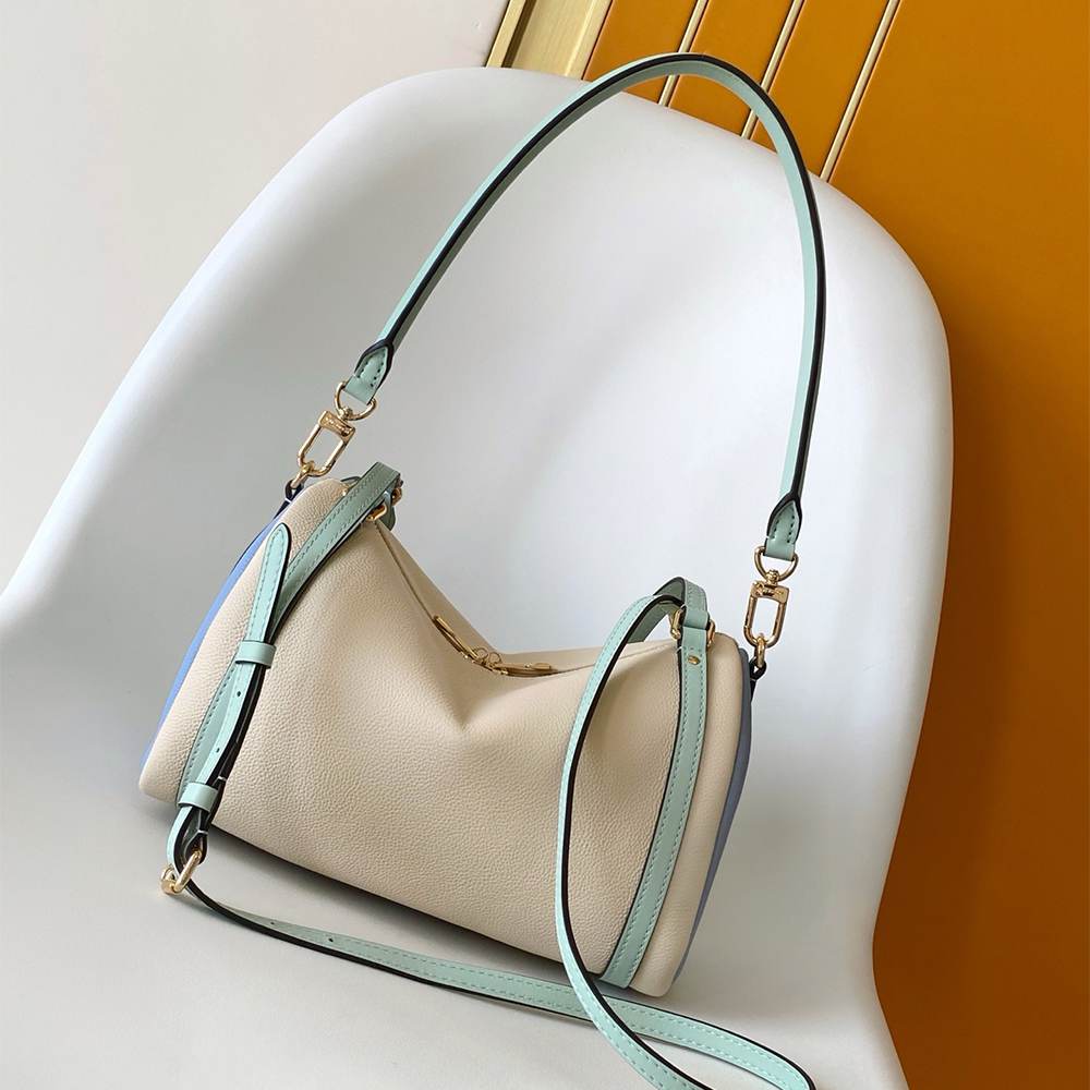 Louis Vuitton Express PM