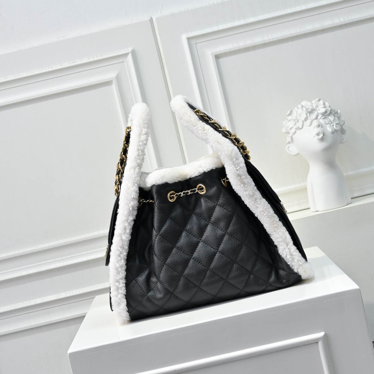 Chanel 25 Small