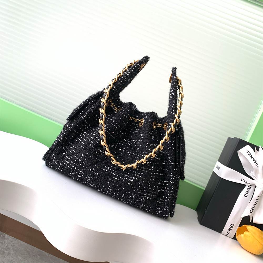 CHANEL 25 Small Handbag(High-end grade)