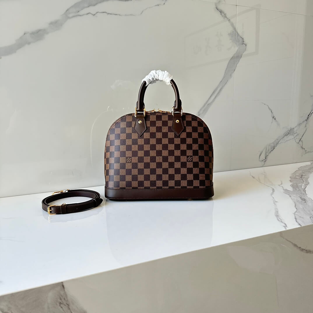 Louis Vuitton Alma PM