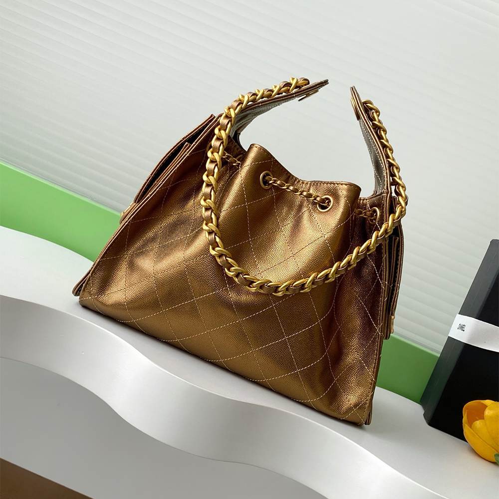 CHANEL 25 Small Handbag(High-end grade)