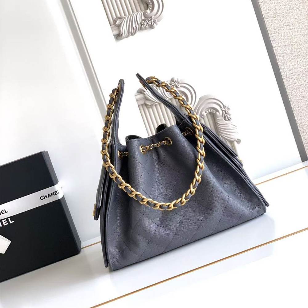 CHANEL 25 Small Handbag(High-end grade)