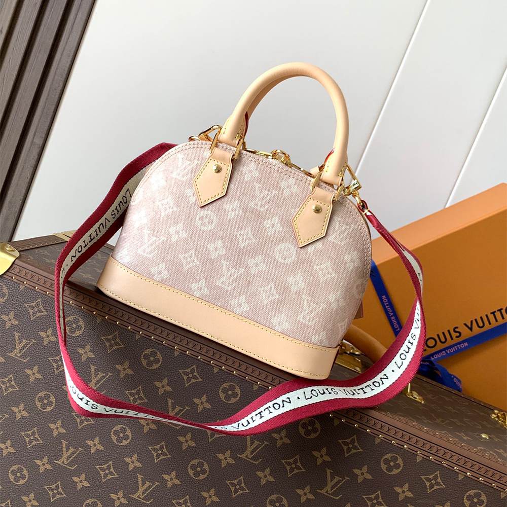 Louis Vuitton Alma BB