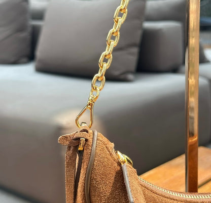 Bolsa Prada Re-Edition Mini Camurça