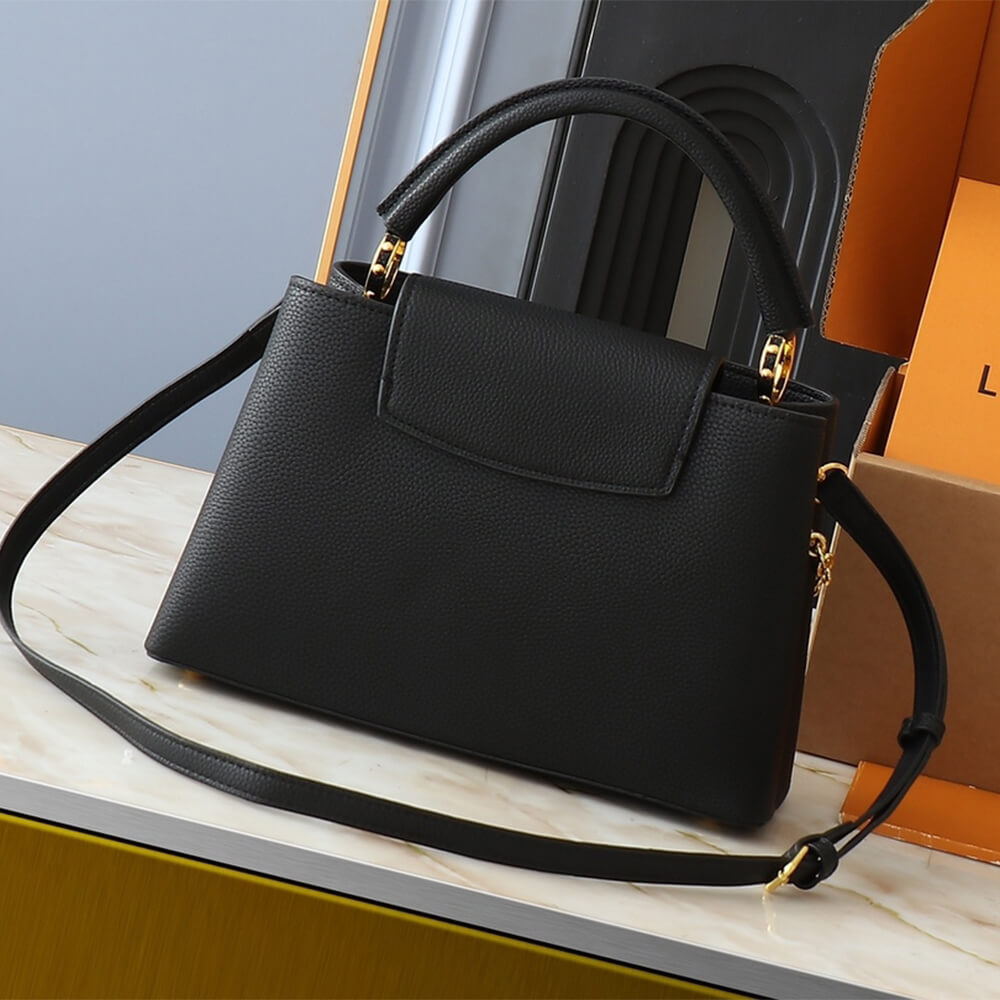 Louis Vuitton Capucines MM