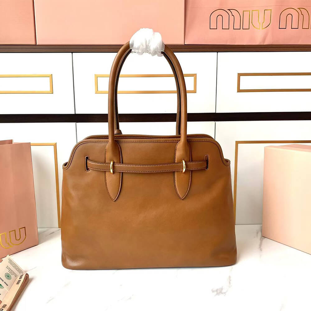 MiuMiu Medium Aventure Nappa