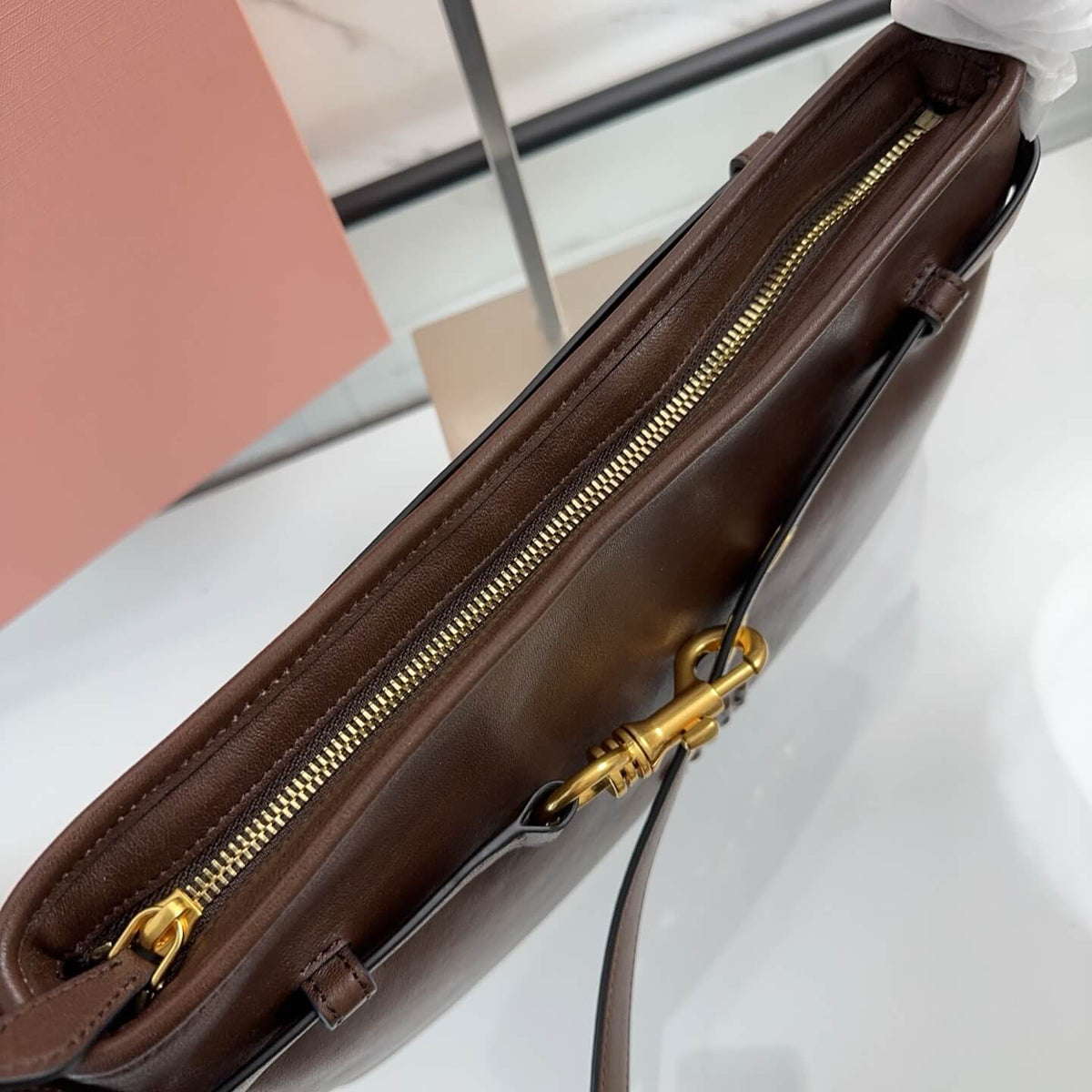MiuMiu Aventure Nappa