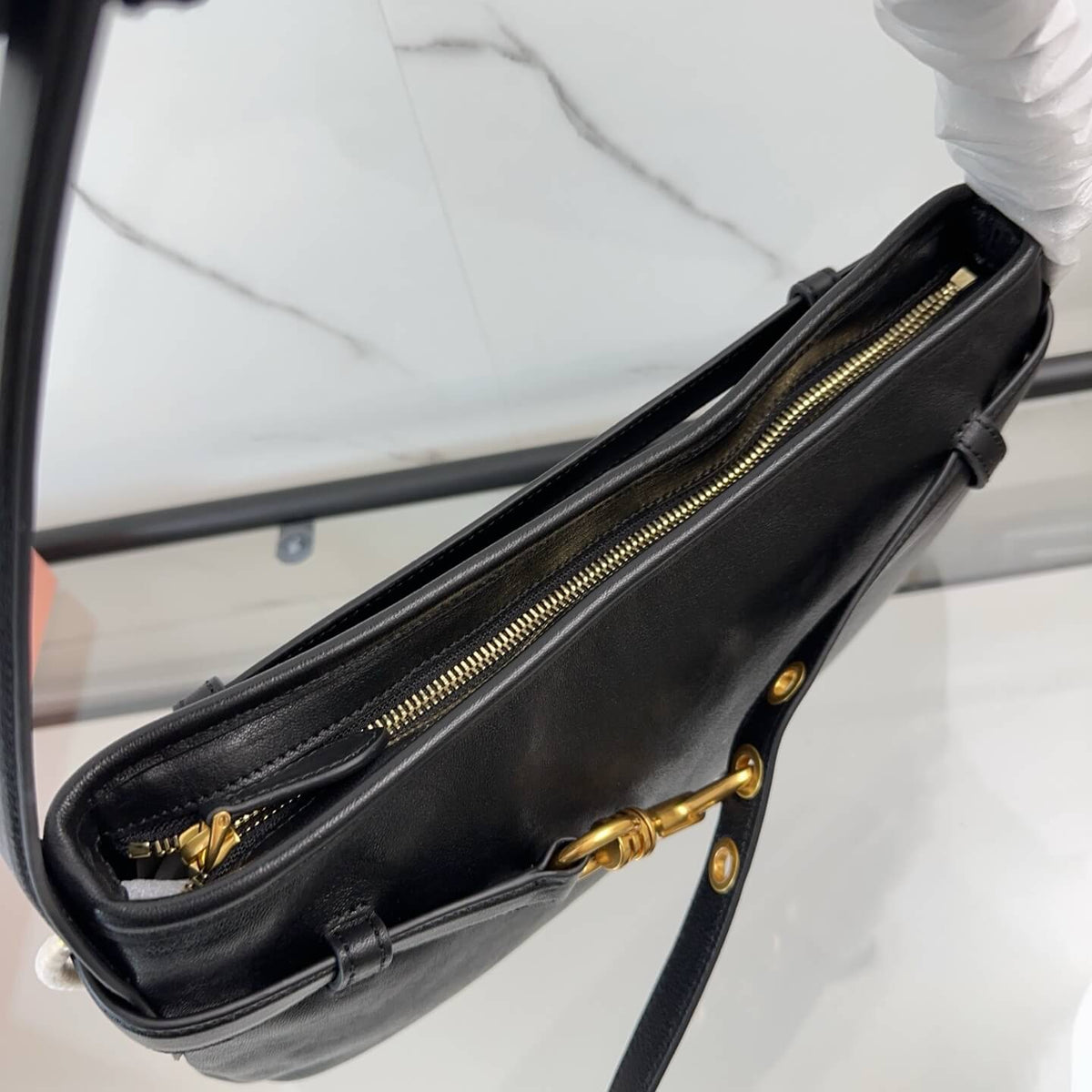 MiuMiu Aventure Nappa