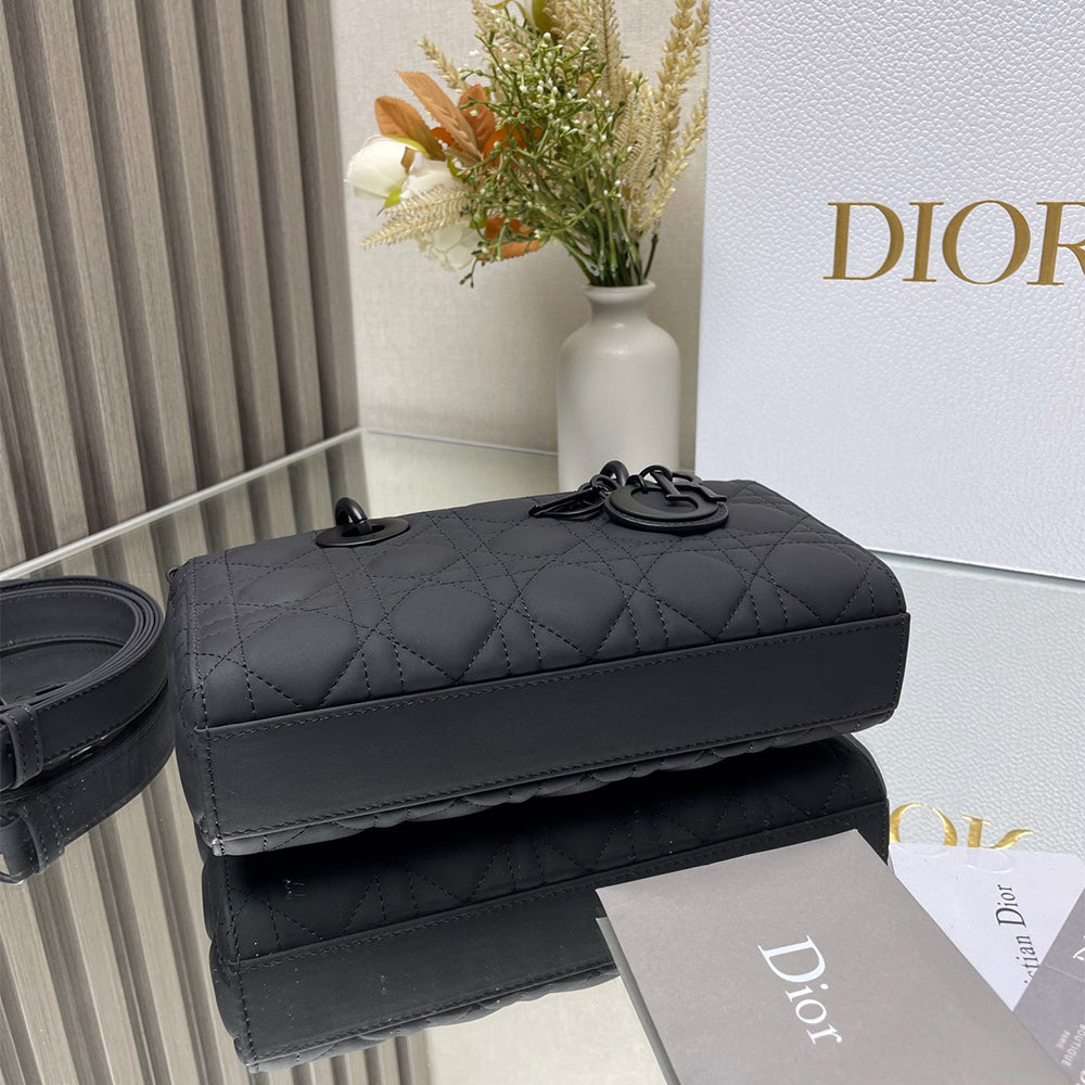 Dior Small Lady D-Joy
