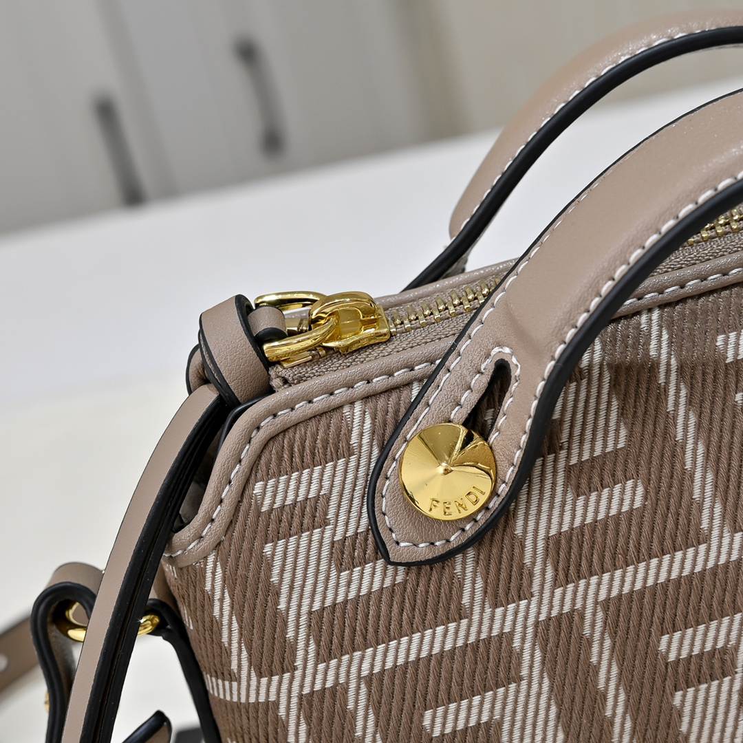 Fendi By The Way Soft Mini
