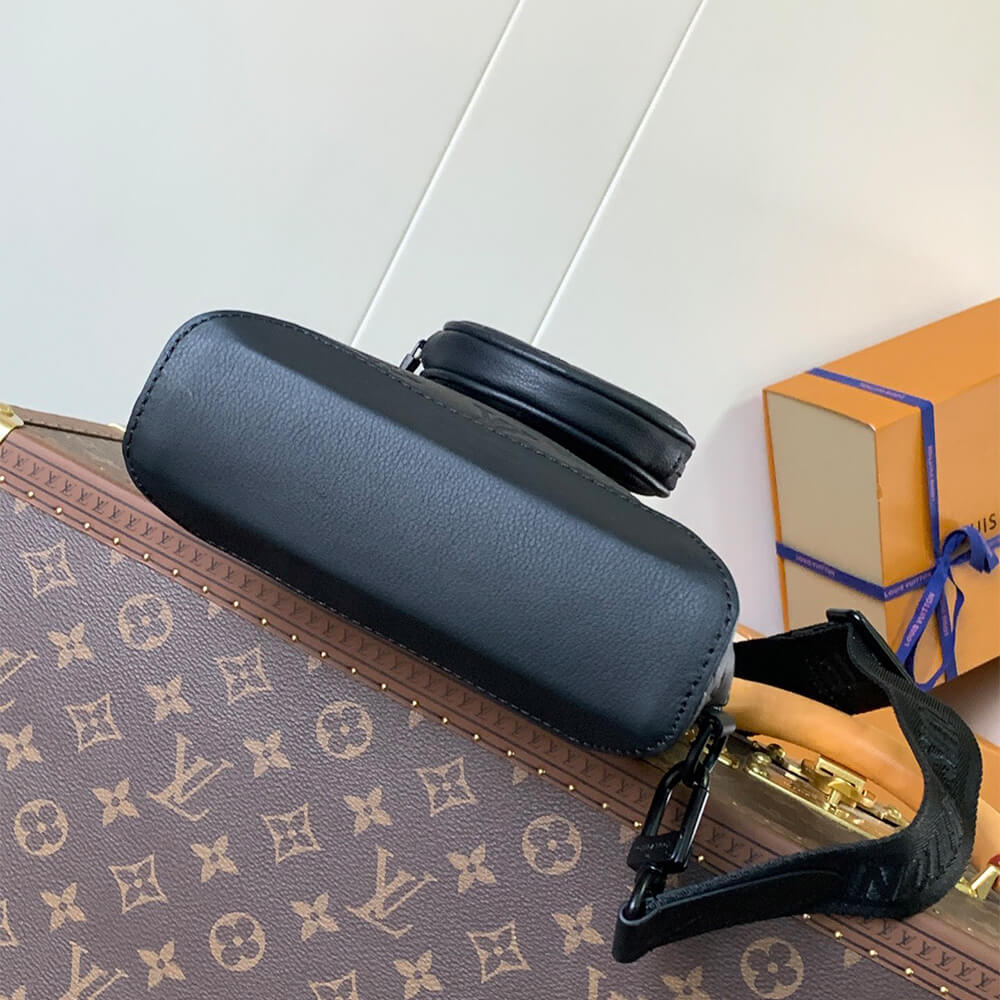 Louis Vuitton Duo Slingbag