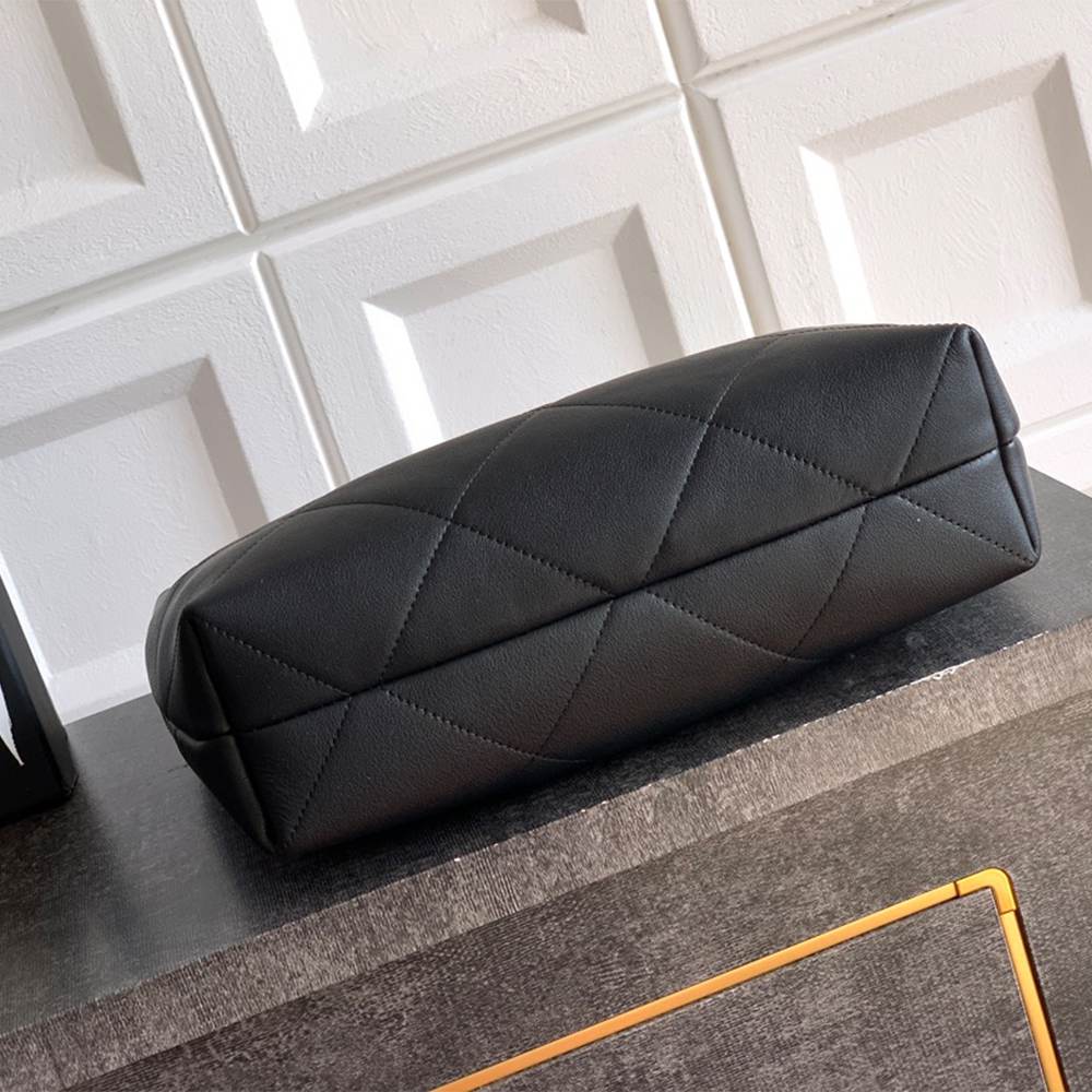 Chanel Hobo Handbag