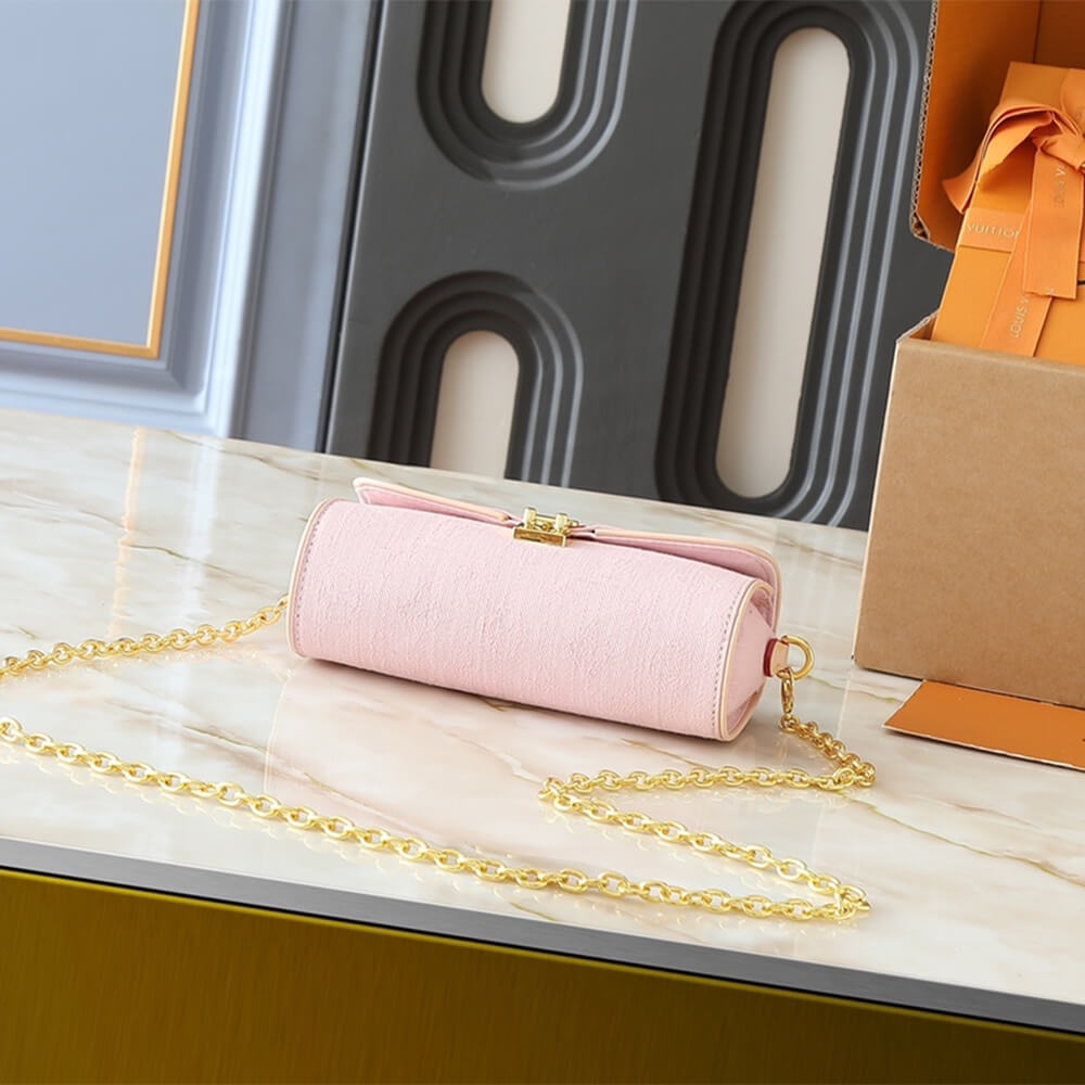 Louis Vuitton Pochette Camille