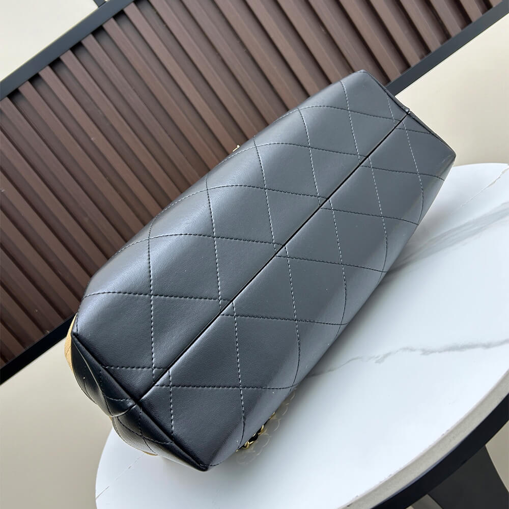 Chanel Small Shopping 25A