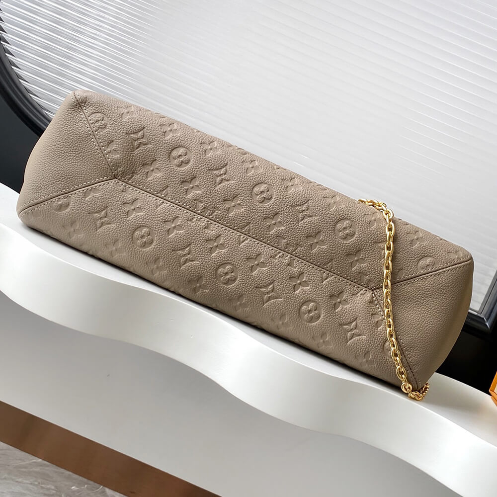 Louis Vuitton Anytime MM