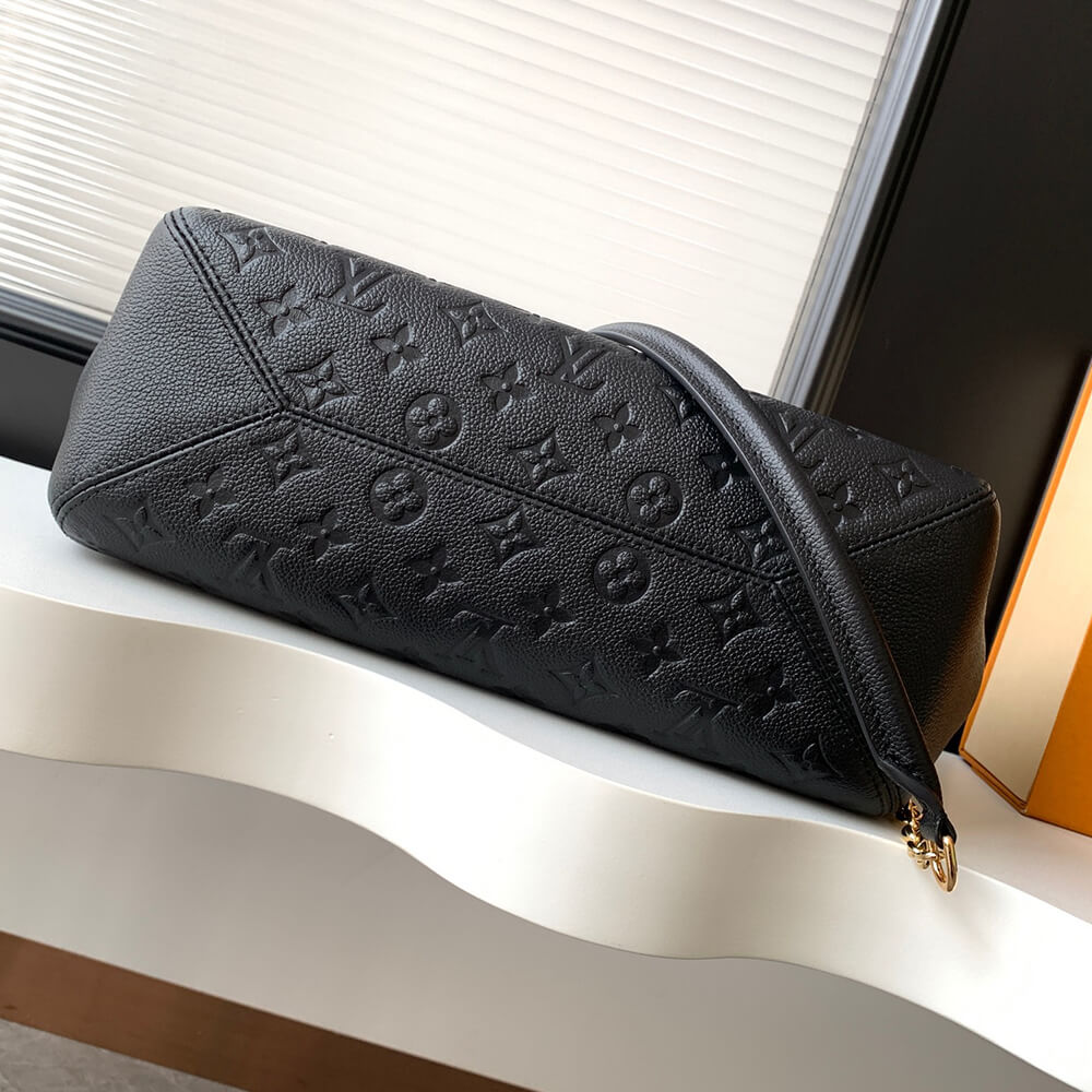 Louis Vuitton Anytime PM