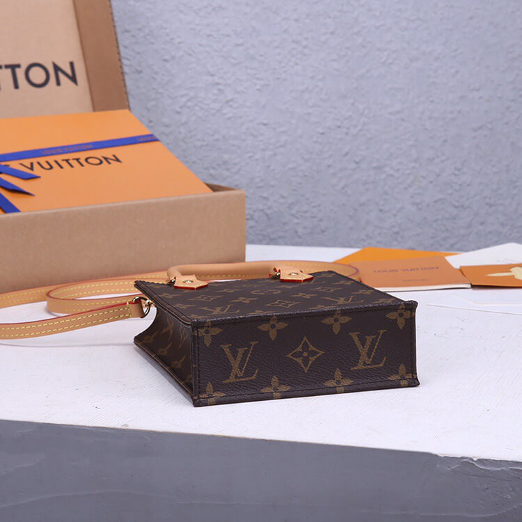 Louis Vuitton Petit Sac Plat