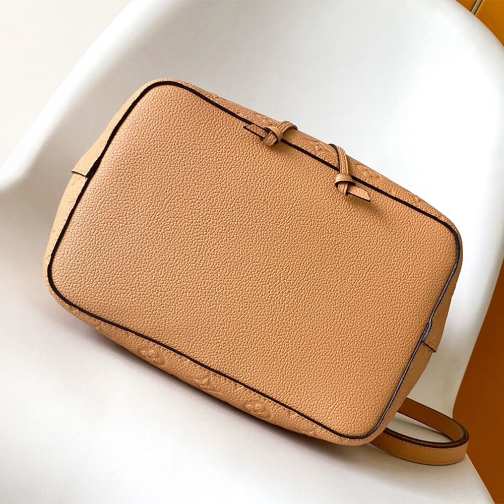 Louis Vuitton NéoNoé MM
