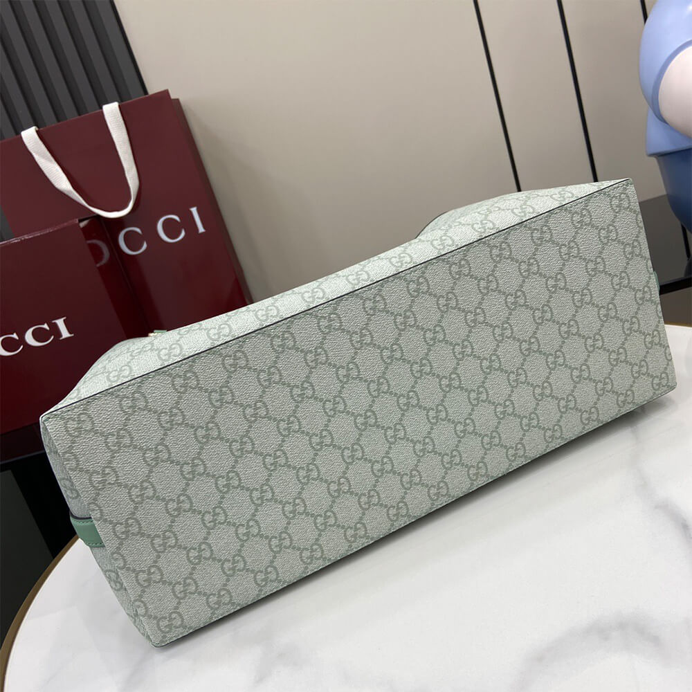 Gucci Emblem Large