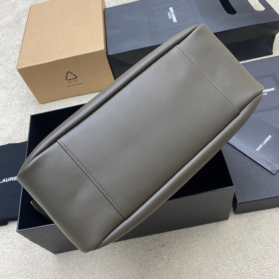 Ysl Le 5 À 7 Large