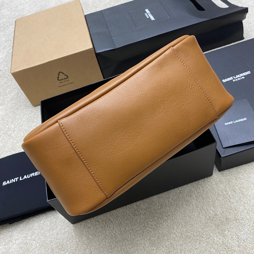 Ysl Le 5 À 7 Large