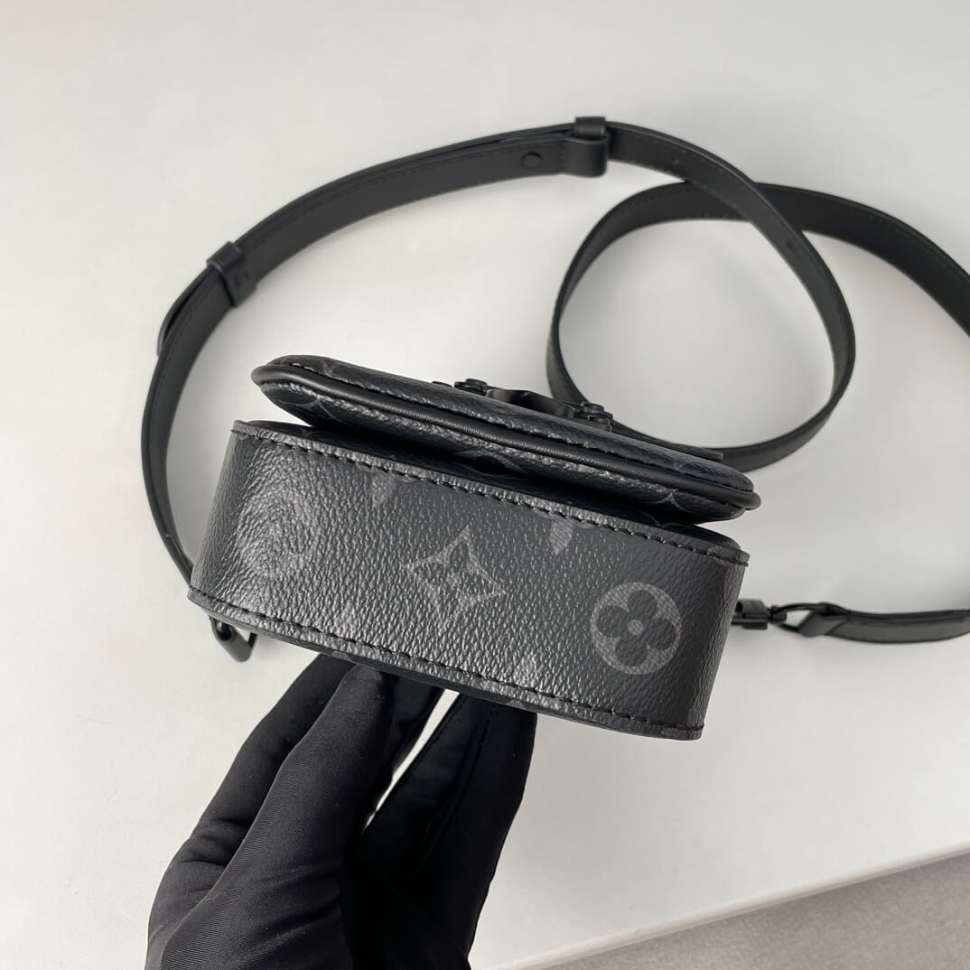 Louis Vuitton S-Lock Vertical