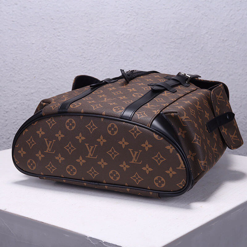 Louis Vuitton Christopher PM