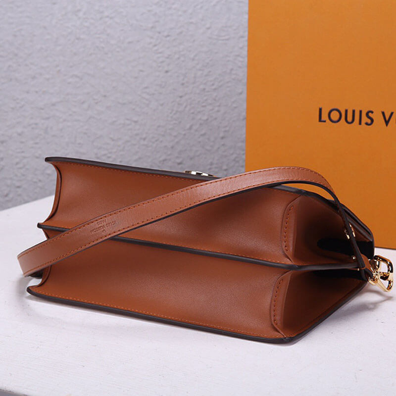 Louis Vuitton Dauphine MM