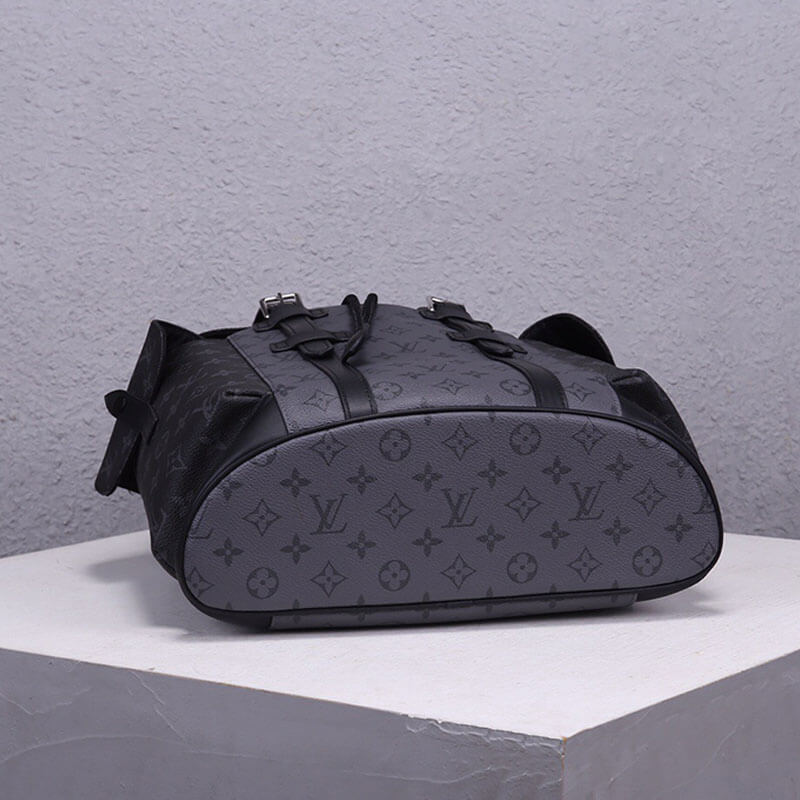 Louis Vuitton Christopher PM