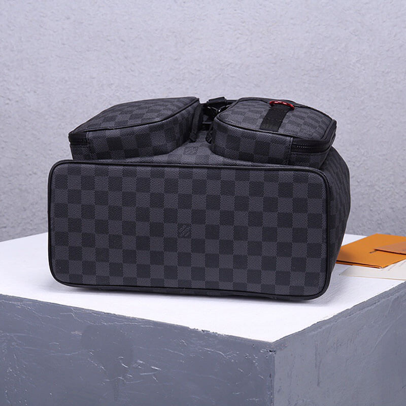 Louis Vuitton Utility