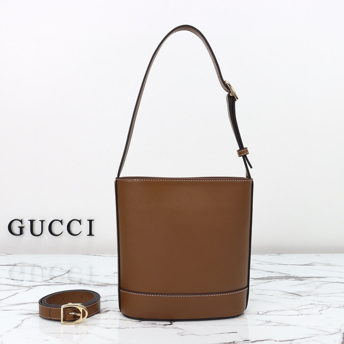 Gucci 73 mini bucket